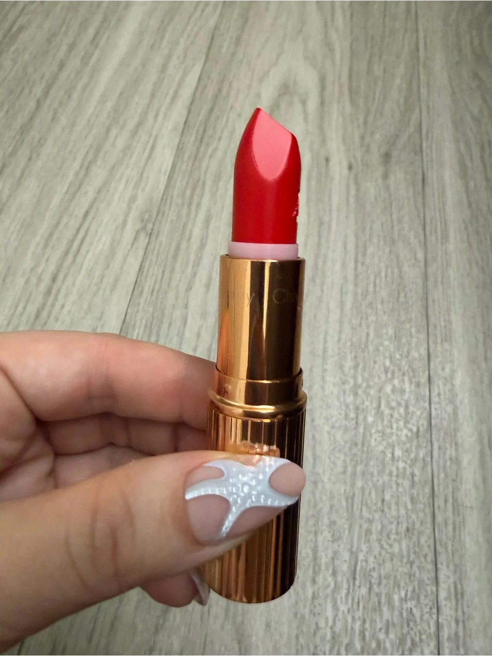New Charlotte Tilbury Matte Revolution Lipstick Tell Laura